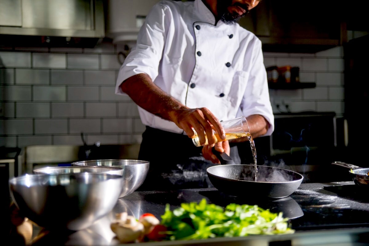 Groot Horeca ondersteunt pizzeria’s met professionele pizza-apparatuur